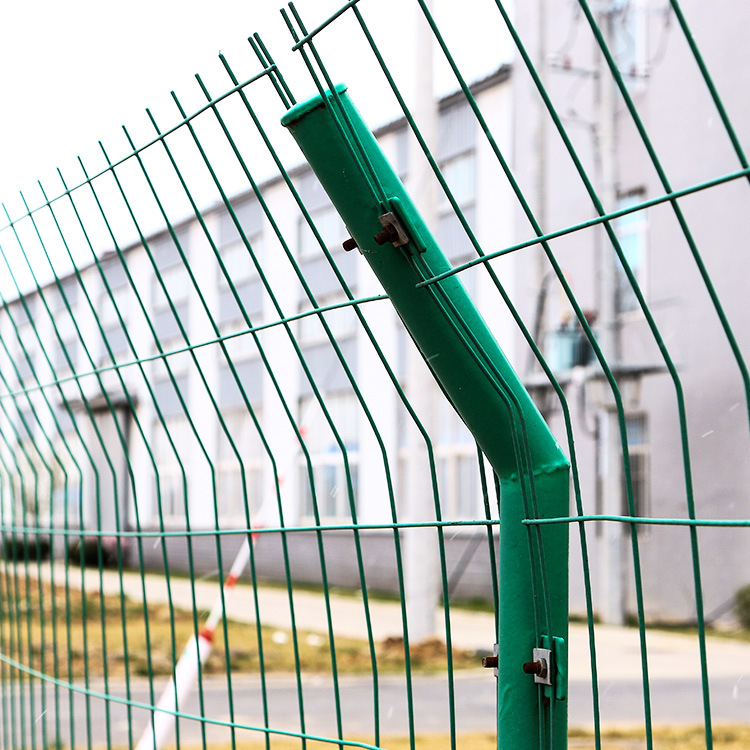 现货双边丝护栏网1.8*3米 批发高速公路隔离护栏网